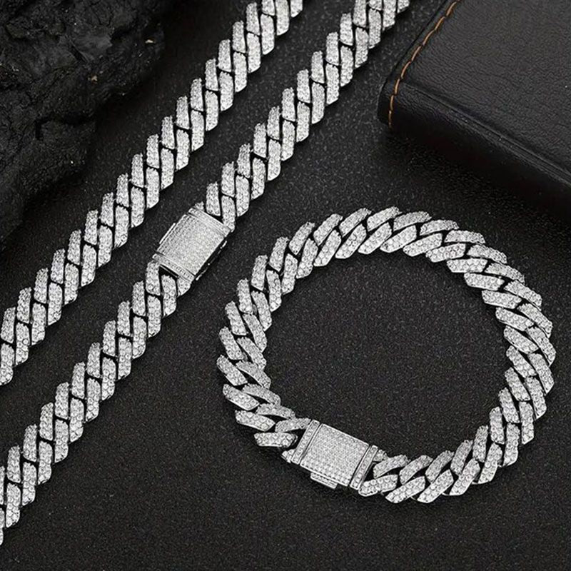 Zirconia Diamond-Cuban Link Necklace