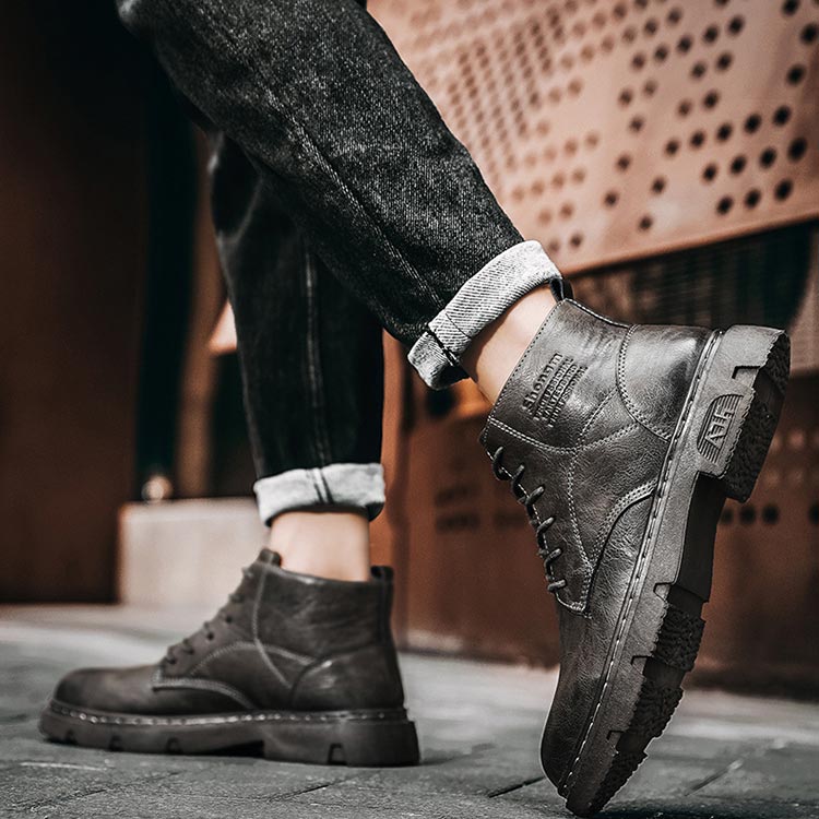 Nice Gift! Men’s Vintage Round Toe Leather Boots