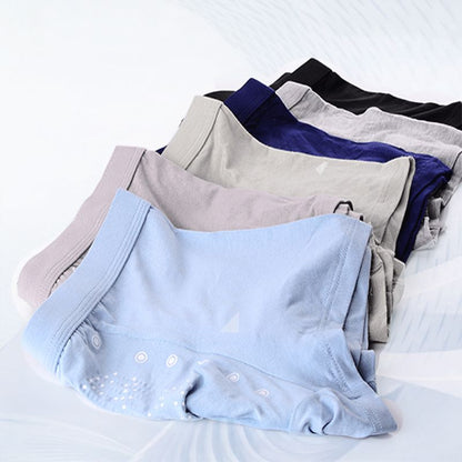 Negative Ion Graphene Seamless Breathable Modal Underwear for Men